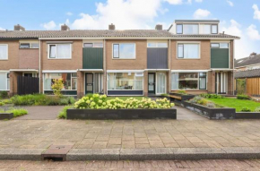 Apeldoorn- ruime eengezinswoning met 5 slaapkamers